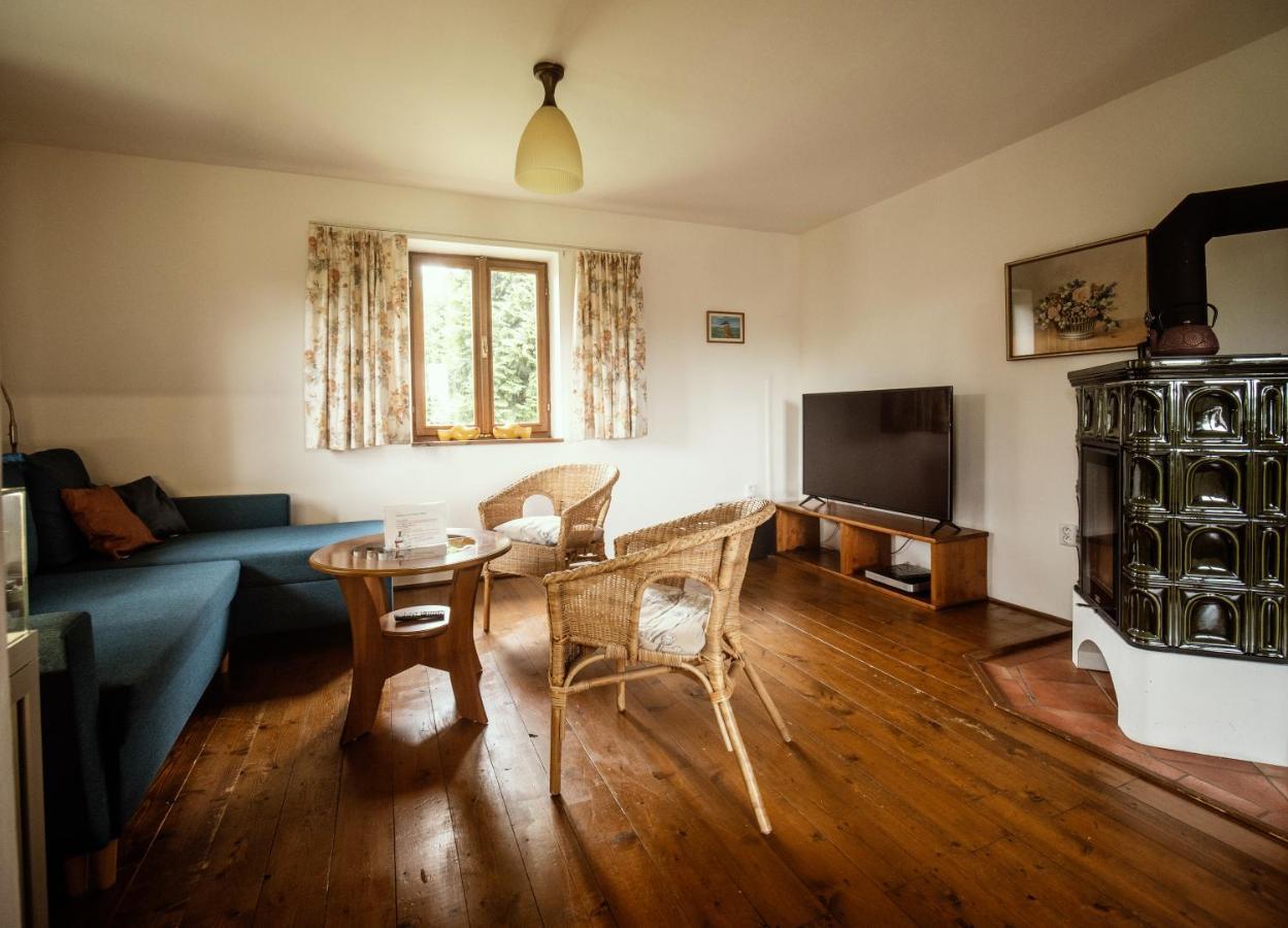 Cottage Bara Bozanov Bagian luar foto