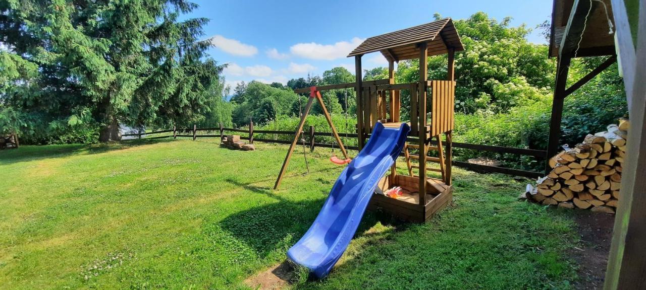 Cottage Bara Bozanov Bagian luar foto
